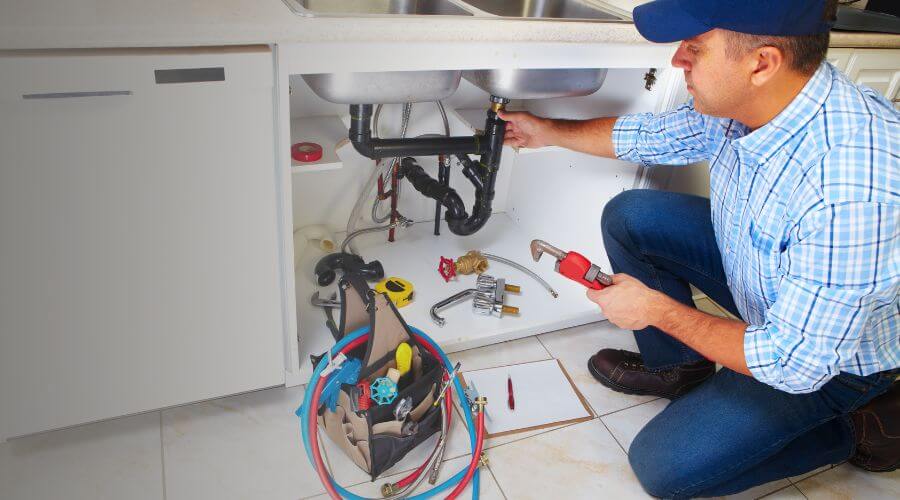 Local tankless water heater installation in Indian Mound, TN
